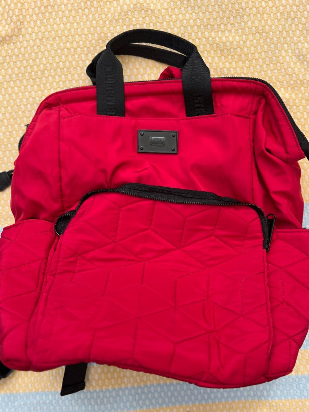 Steve Madden Hot Pink Quilted Nylon Backpack Water Bottle Pockets